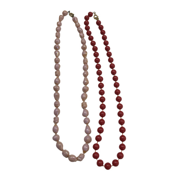 Vintage Set of 2 19" Strand String Necklace Pink Shell Look and Red - Picture 1 of 8